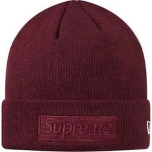 SUPREME BEANIE